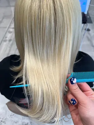 ミディアム 透明感color ˚✧₊amuのヘアスタイル