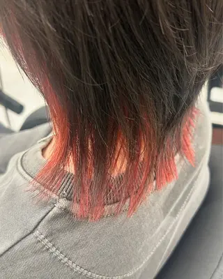 カラー メンズ KUWAO MOEのヘアスタイル