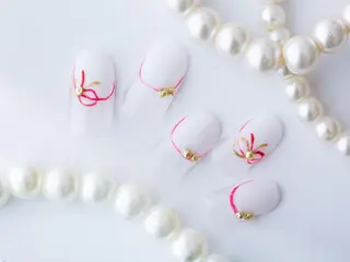 ネイル Tiary Nail Fのネイルデザイン