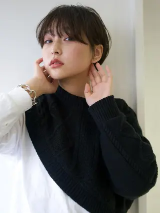 ショート nuu所属・💜ショート💜 ウルフ、ボブ二色亜美のヘアスタイル