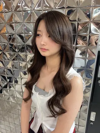 ロング カラー りり りりのヘアスタイル