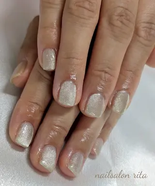 ネイル nail salon rita所属・柴田 理紗のネイルデザイン