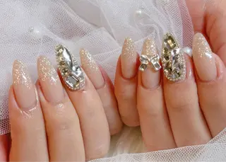 ネイル le'a-レア-【ア イ×ネイル×眉】のネイルデザイン