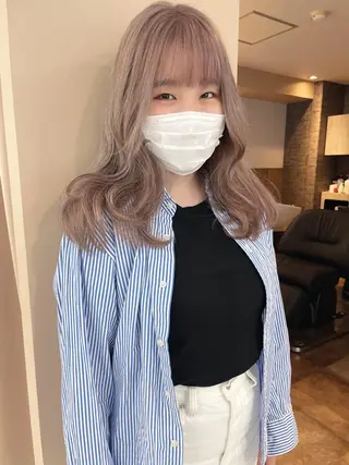 ミディアム rina／ベージュ ワンホン/韓国ヘアのヘアスタイル
