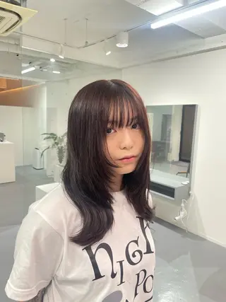 セミロング カラー LEF所属・松崎 真衣のヘアスタイル