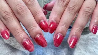 ショート レティ トゥオンのネイルデザイン