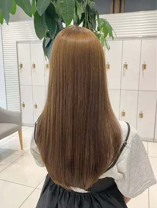 ロング カラー 🎀TEN🎀 オリーブベージュのヘアスタイル