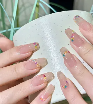 ネイル シン アモンのネイルデザイン