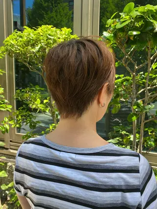 ショート 伊藤 優花のヘアスタイル