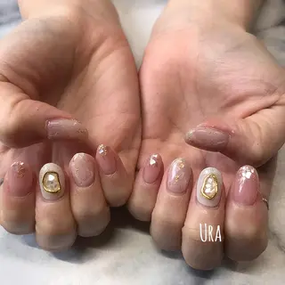 ネイル UrakoNail 《nail》のネイルデザイン