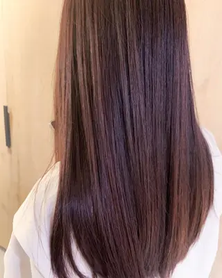 ロング 江原 実来のヘアスタイル