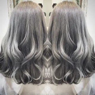 ロング カラー 皆巳 達郎のヘアスタイル