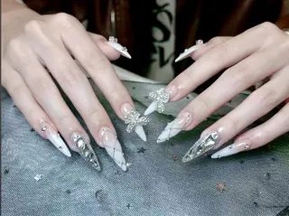 ネイル Lya Nail Salonのネイルデザイン