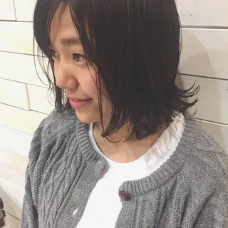 カラー 黒田瀬奈/ボブ まろやかベージュのヘアスタイル