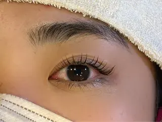 マツエク・マツパ Mellis EYE BEAUTY 北花田店所属・横田 帆咲のマツエク・マツパデザイン