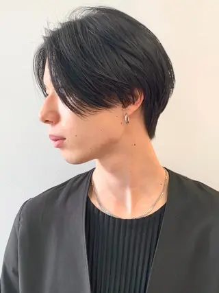 ショート メンズ 顔周りレイヤー🌈 透明感カラ⭐️RENのヘアスタイル