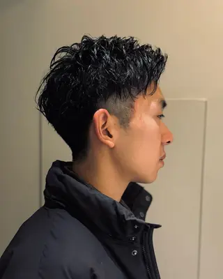 メンズ スパイキーショート 大人パーマ 丸山のヘアスタイル
