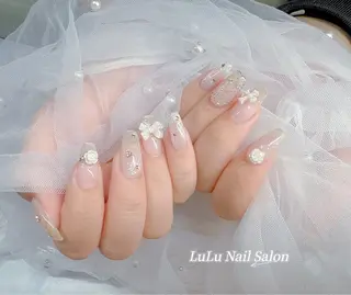 ネイル LULU Nail Salon 新宿所属・LU LU NailSalonのネイルデザイン