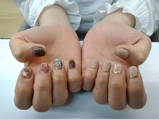 ネイル esNail&eye イーズネイル＆アイのネイルデザイン