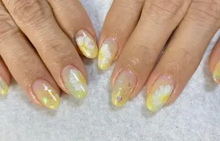 ネイル 手塚 里奈のネイルデザイン