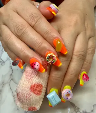 ネイル M.N_ nailのネイルデザイン