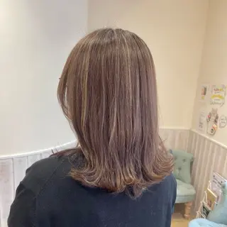 セミロング カラー YUMEKA🩶 /透明感カラーのヘアスタイル