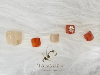 ショート ノーラスリエン AYAのネイルデザイン