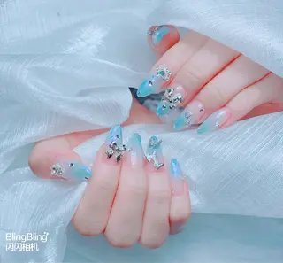 ネイル Zz nail salonのネイルデザイン