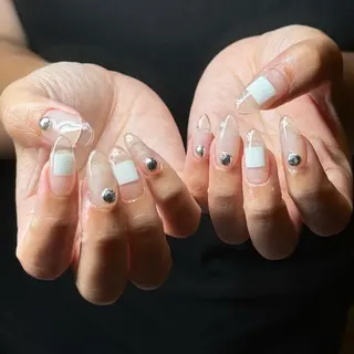 ネイル 𝐫𝐚𝐢 𝐧𝐚𝐢𝐥の眉毛・アイブロウイメージ