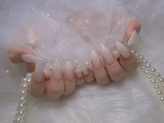 ネイル CHARIS yunaのネイルデザイン
