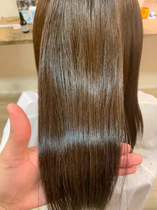 ミディアム 井上 涼花のヘアスタイル