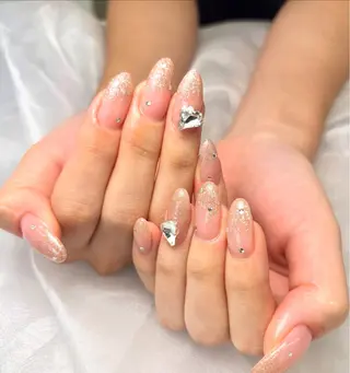 ネイル Ema Nail所属・HASHIMOTO NAMIのネイルデザイン