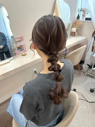 セミロング ヘアアレンジ Mila Akariのヘアスタイル