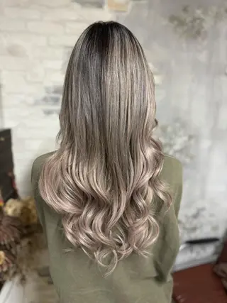 ロング カラー 超音波エクステ🎀 shokoのヘアスタイル