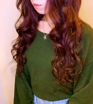 ロング カラー アールバイニーナ所属・R by NINA アールバイニーナのヘアスタイル