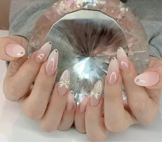 ネイル LoaChaton kaeのネイルデザイン