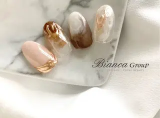 ネイル Bianca 💖satoのネイルデザイン