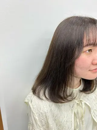 ミディアム カラー 藤原 あかりのヘアスタイル