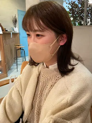 ミディアム カラー 石田 まいやのヘアスタイル