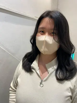 セミロング ✨くびれスタイル✨️ 戸嶋穂乃香のヘアスタイル