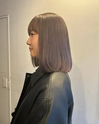 ミディアム カラー hen所属・心斎橋/レイヤー/ ブリーチ/モエのヘアスタイル