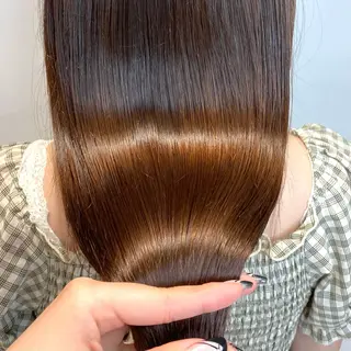 ロング カラー 酸性ストレート・ メンズ 三原 楊子のヘアスタイル