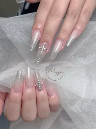 ネイル Maggie Nail🦩のネイルデザイン
