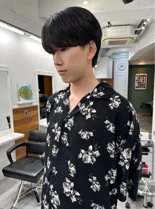 ミディアム パーマ メンズ グランジヘア 無造作ヘアHYUGAのヘアスタイル