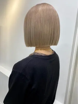 ショート カラー ヘアアレンジ ハイトーン/美髪矯正 🍃大江拓実のヘアスタイル