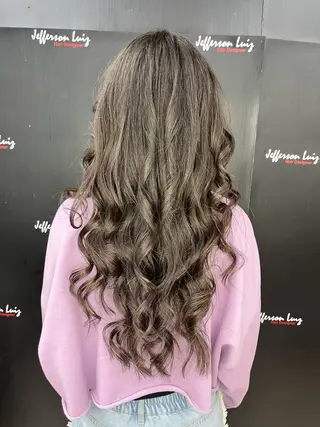 ロング Jefferson Luiz Hair Designer所属・Japuska ジャプスカのヘアスタイル