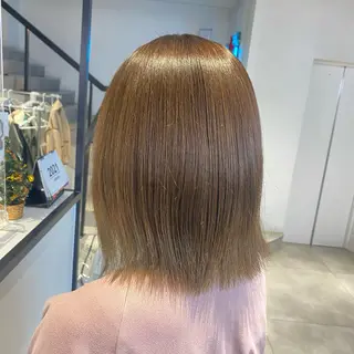 ミディアム カラー 酸性ストレート・ メンズ 三原 楊子のヘアスタイル