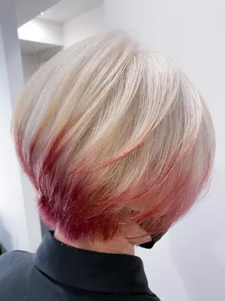 ショート カラー ハイライト/ブリーチ バレイヤージュ関佳祐のヘアスタイル