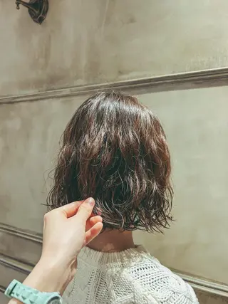 ミディアム パーマ Lilly所属・成田 智彩のヘアスタイル