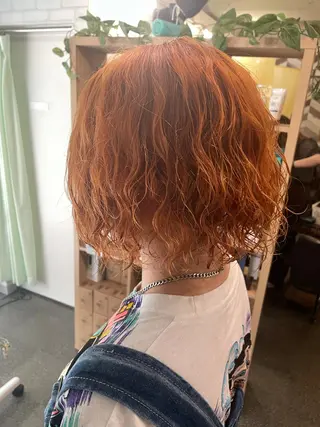 ミディアム カラー パーマ EYEstylist ·ai MOERIのマツエク・マツパデザイン